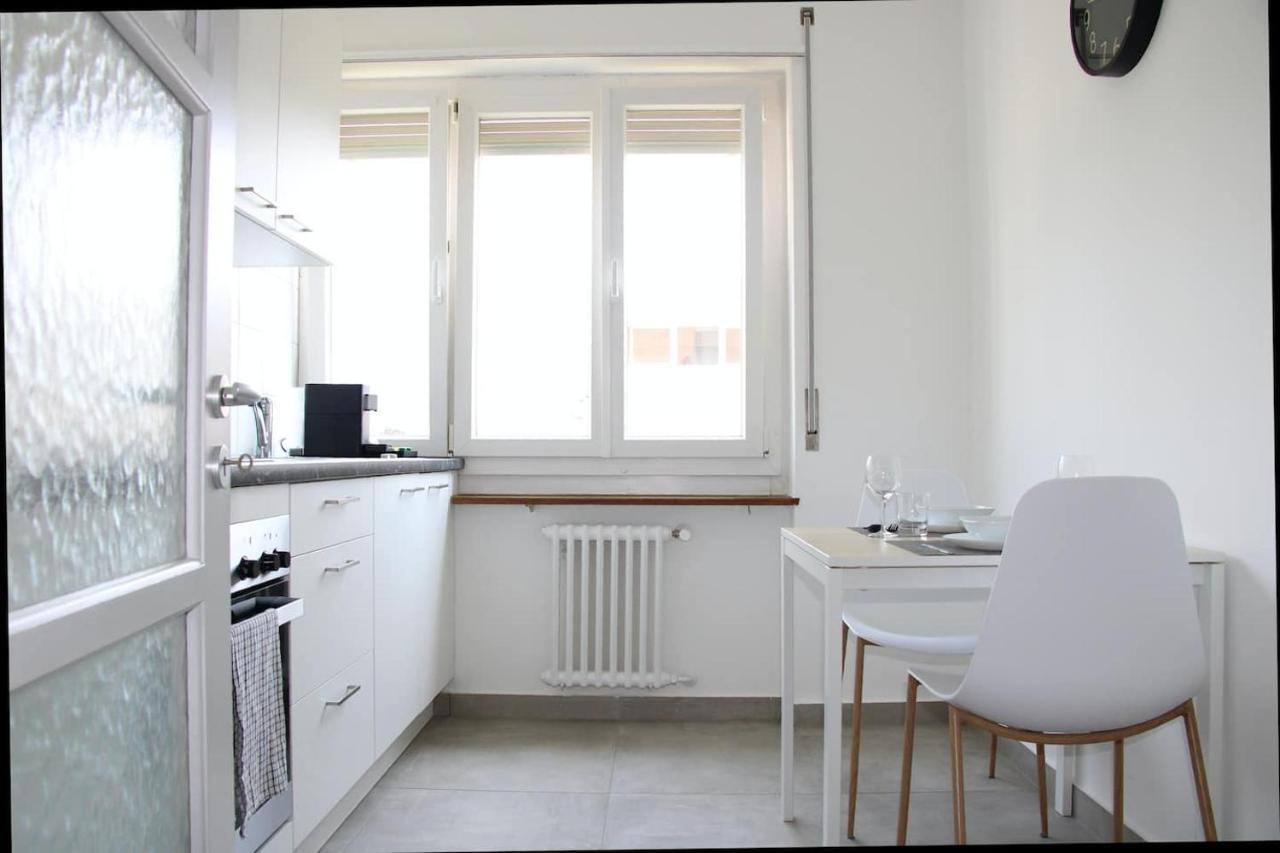 New & Modern Apartment With Beautiful Lake View! Lugano Dış mekan fotoğraf